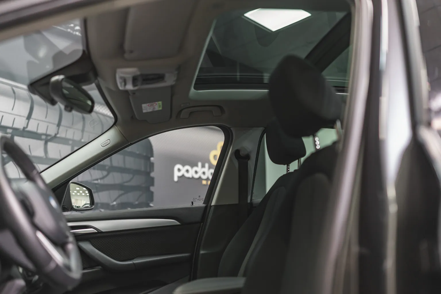 								BMW X1 full									