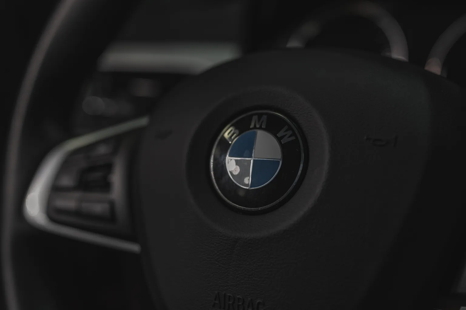 								BMW X1 full									