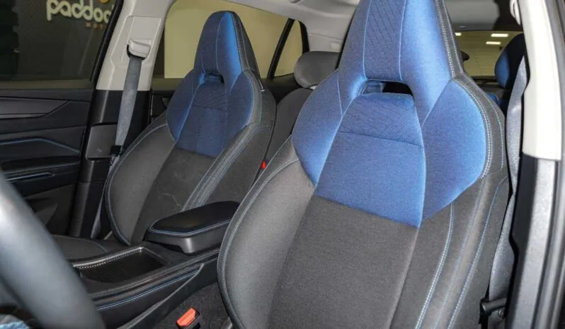 								Lynk & Co 01 full									