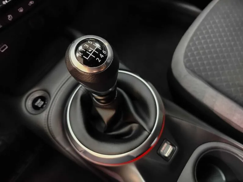 								Nissan Juke full									