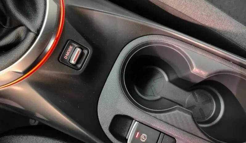 								Nissan Juke full									