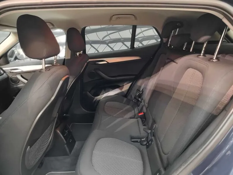 								BMW X2 full									