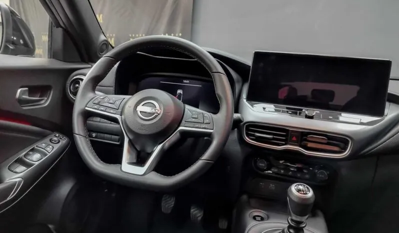 								Nissan Juke full									