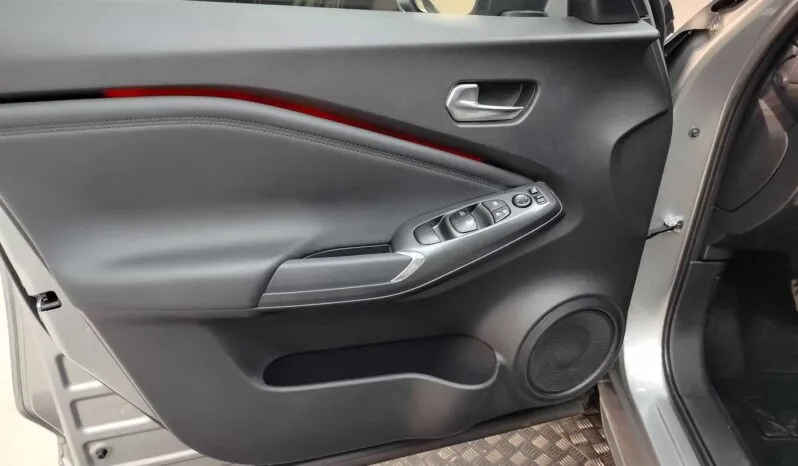 								Nissan Juke full									