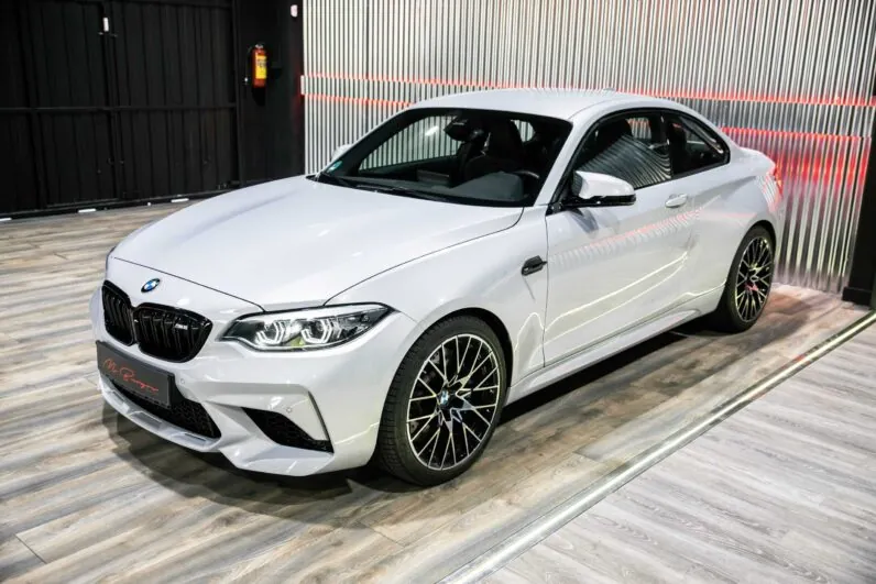 								BMW 335i full									