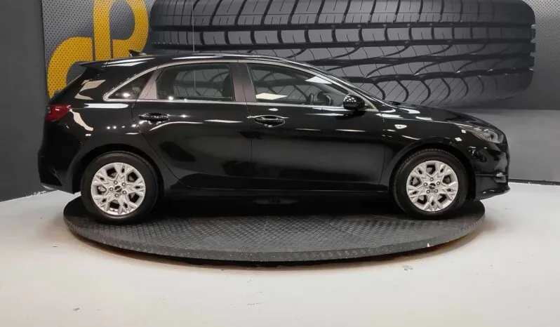 								Kia Ceed full									