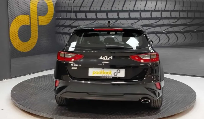 								Kia Ceed full									
