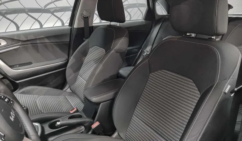 								Kia Ceed full									