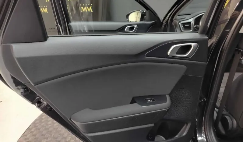 								Kia Ceed full									