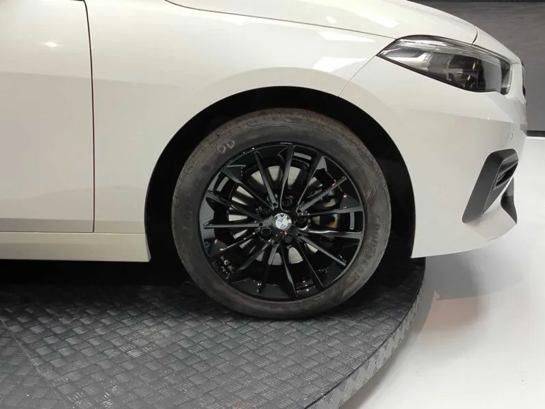 								BMW Serie 2 full									