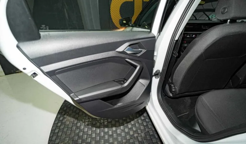 								Audi A1 full									