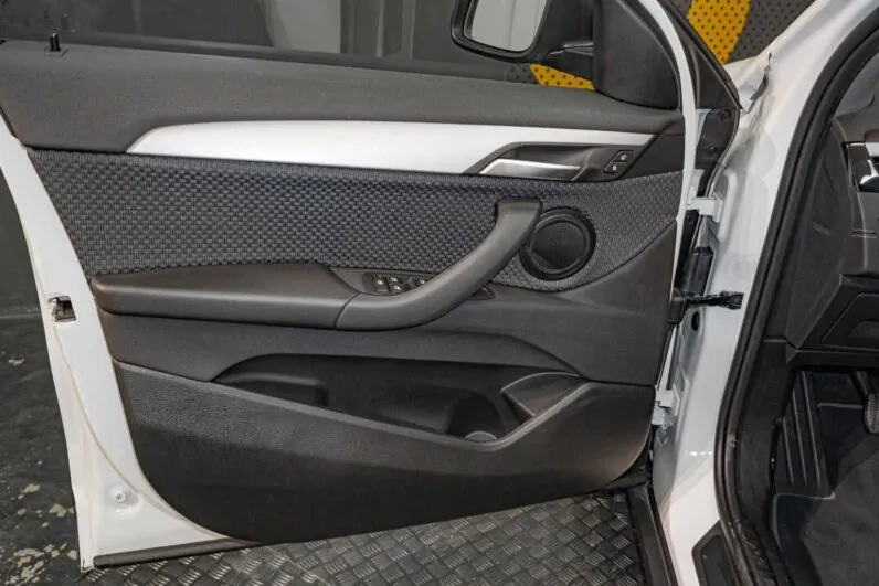 								BMW X2 full									