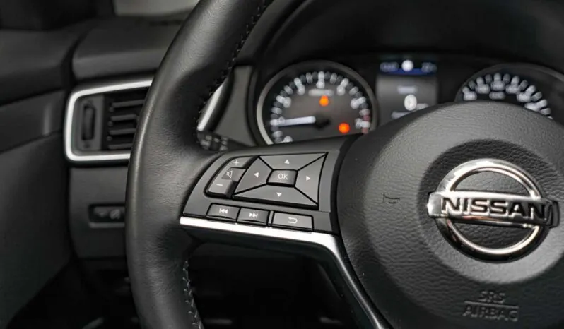 								Nissan Qashqai full									