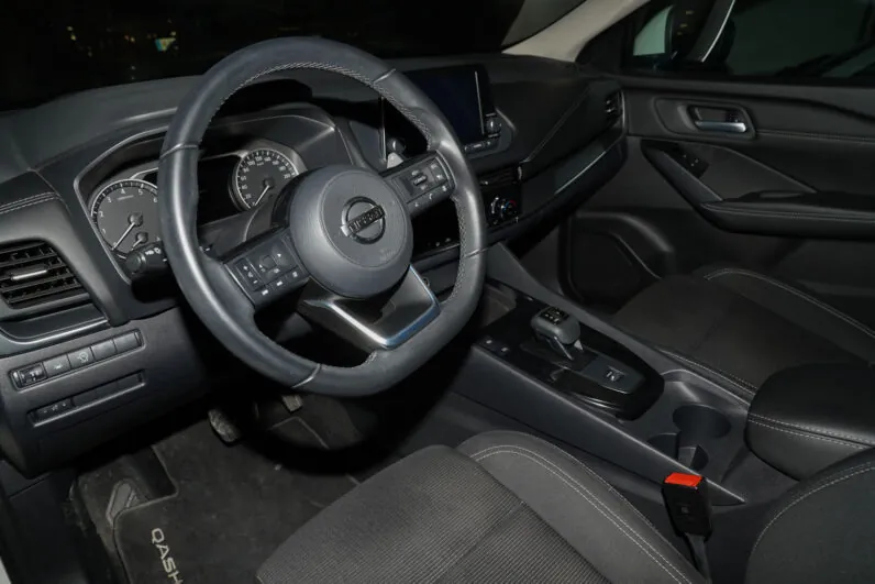 								Nissan Qashqai full									