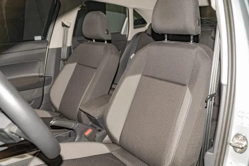 								Volkswagen Taigo full									