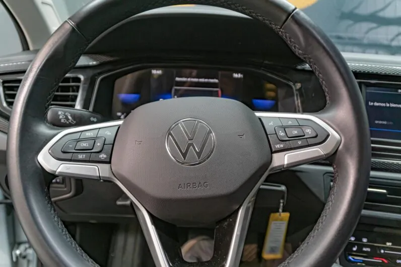 								Volkswagen Taigo full									