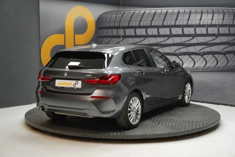 								BMW Serie 1 full									