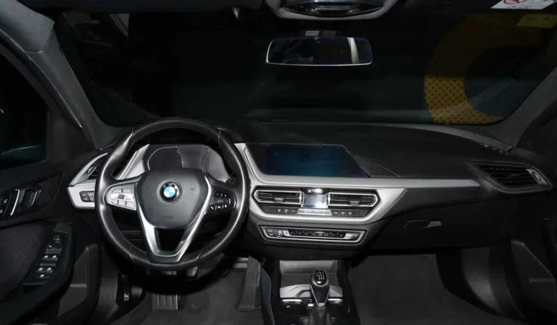 								BMW Serie 1 full									