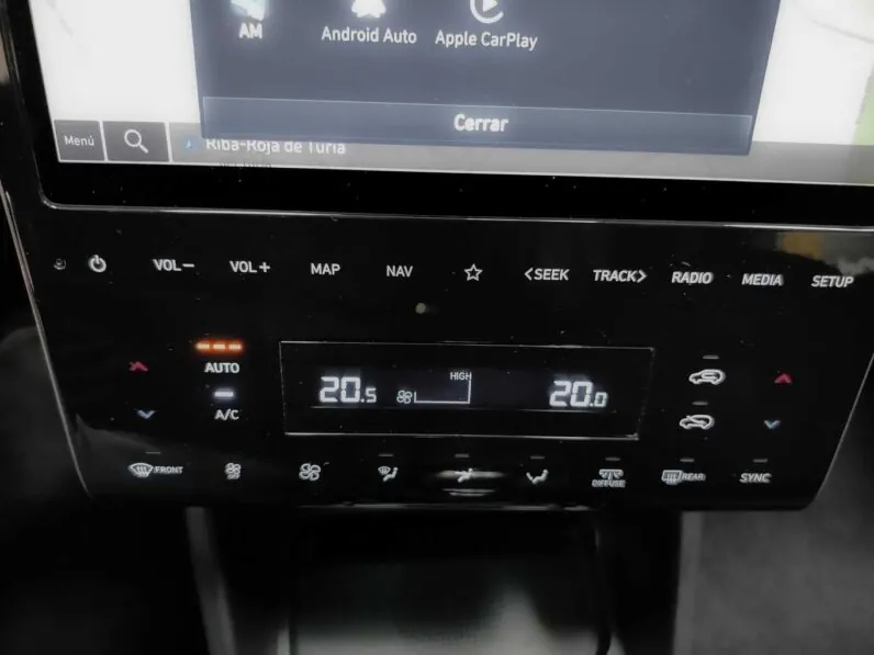 								Hyundai Tucson full									