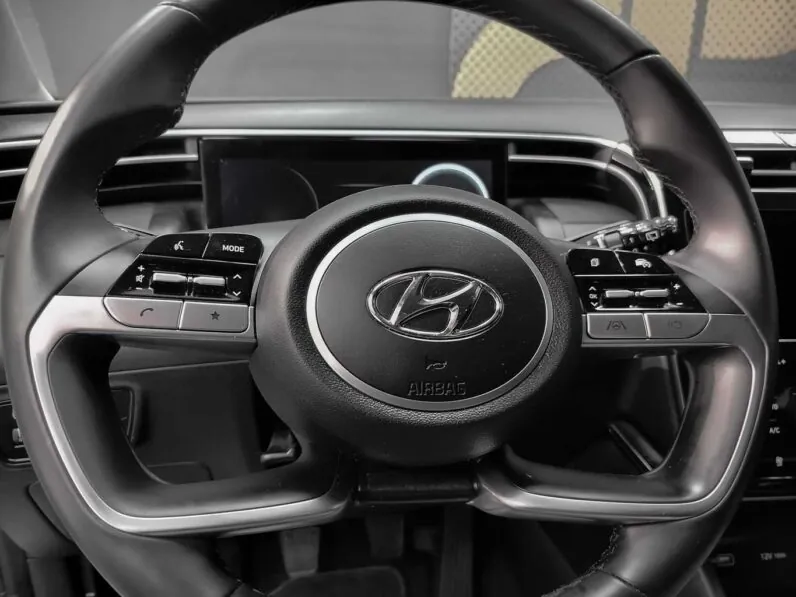 								Hyundai Tucson full									