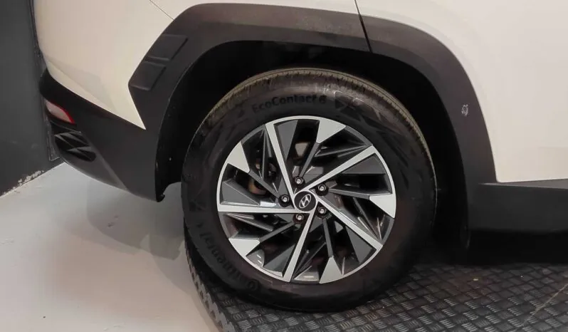 								Hyundai Tucson full									