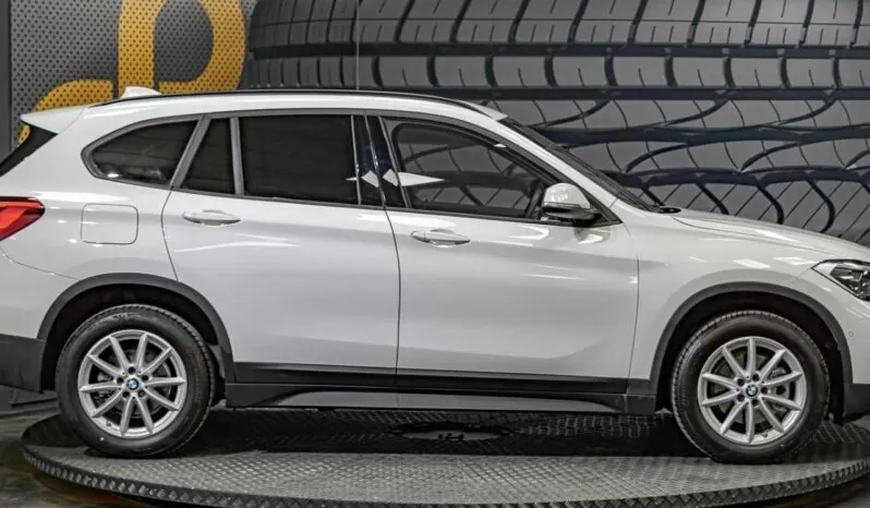 								BMW X1 full									