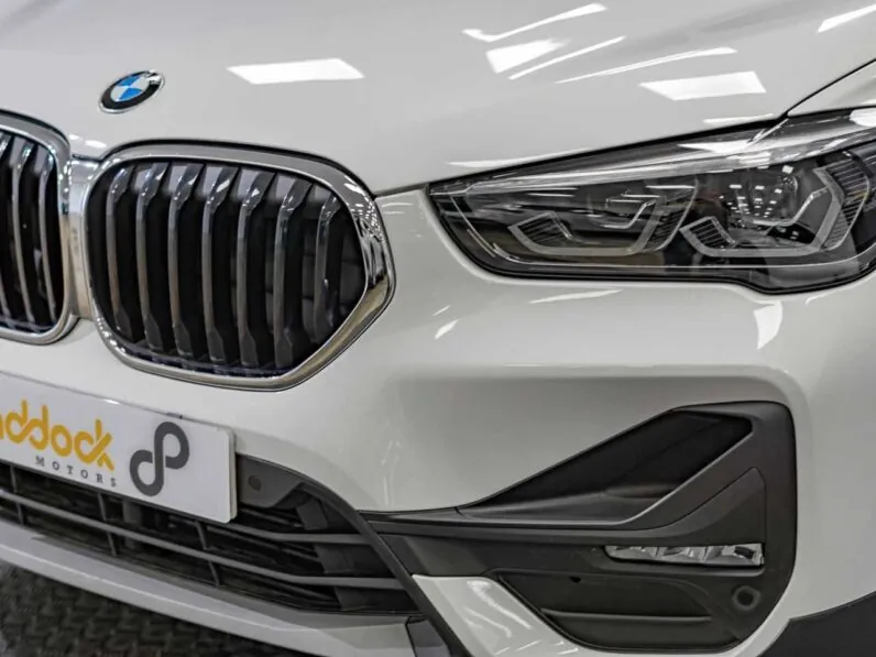 								BMW X1 full									
