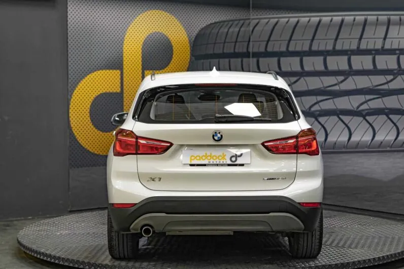 								BMW X1 full									