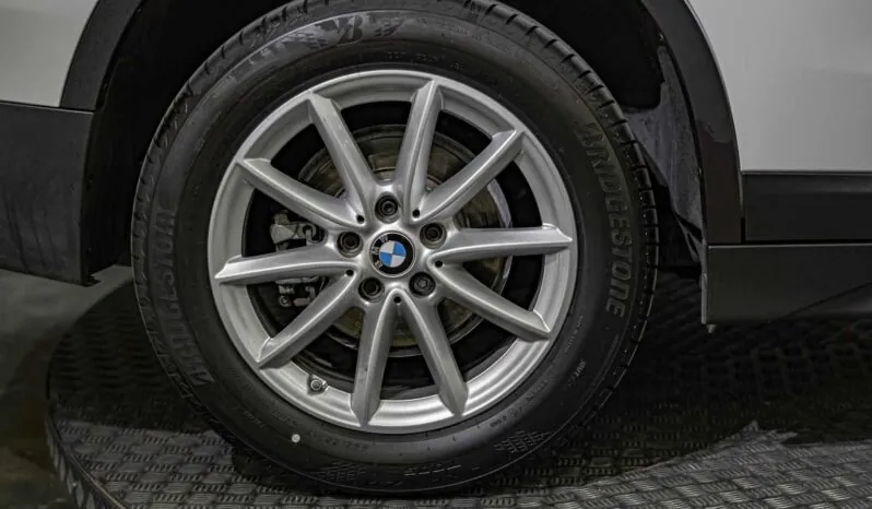 								BMW X1 full									