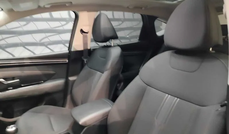 								Hyundai Tucson full									