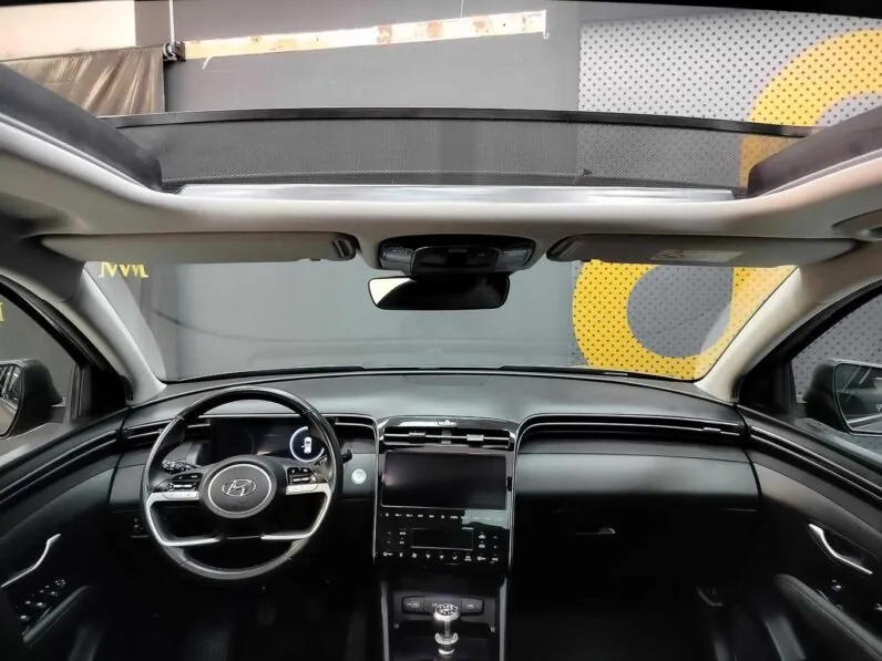 								Hyundai Tucson full									