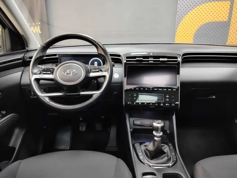 								Hyundai Tucson full									