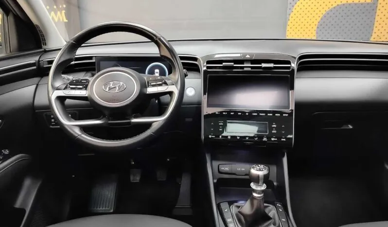 								Hyundai Tucson full									