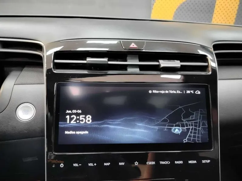 								Hyundai Tucson full									