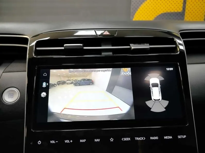 								Hyundai Tucson full									