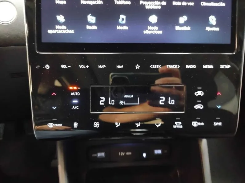 								Hyundai Tucson full									