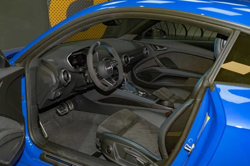 								Audi TT full									