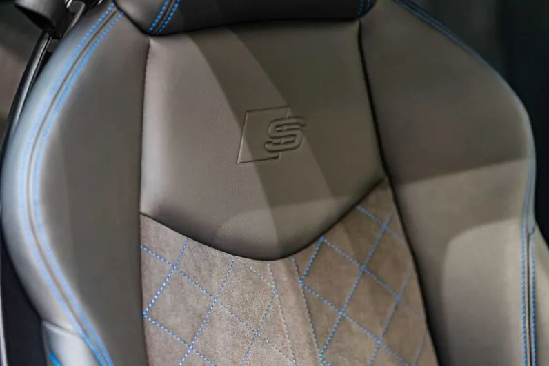 								Audi TT full									