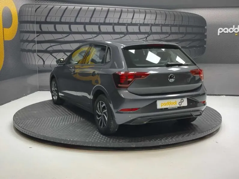 								Volkswagen Polo full									