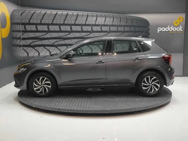 								Volkswagen Polo full									