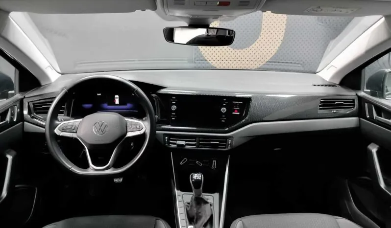 								Volkswagen Polo full									