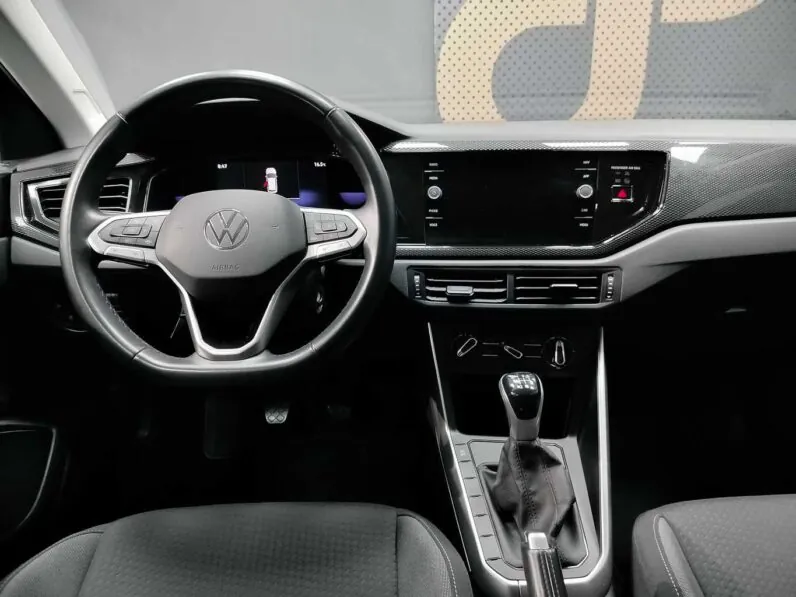 								Volkswagen Polo full									