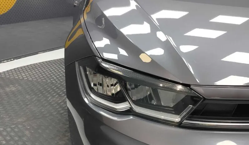 								Volkswagen Polo full									