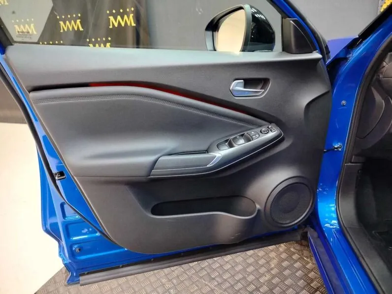 								Nissan Juke full									