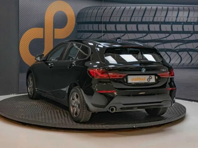 								BMW Serie 1 full									