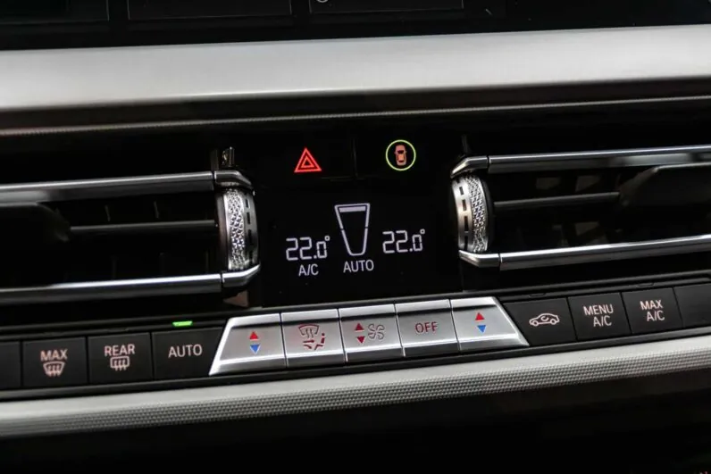 								BMW Serie 1 full									