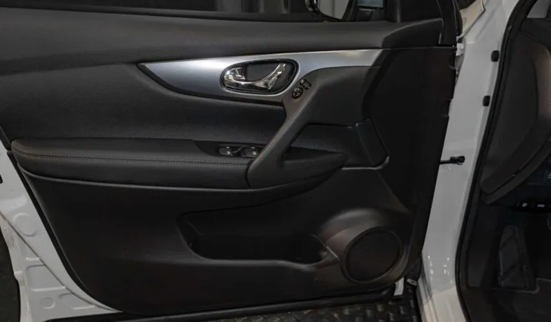 								Nissan Qashqai full									