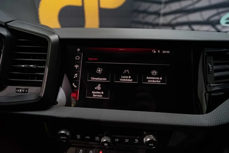 								Audi A1 full									