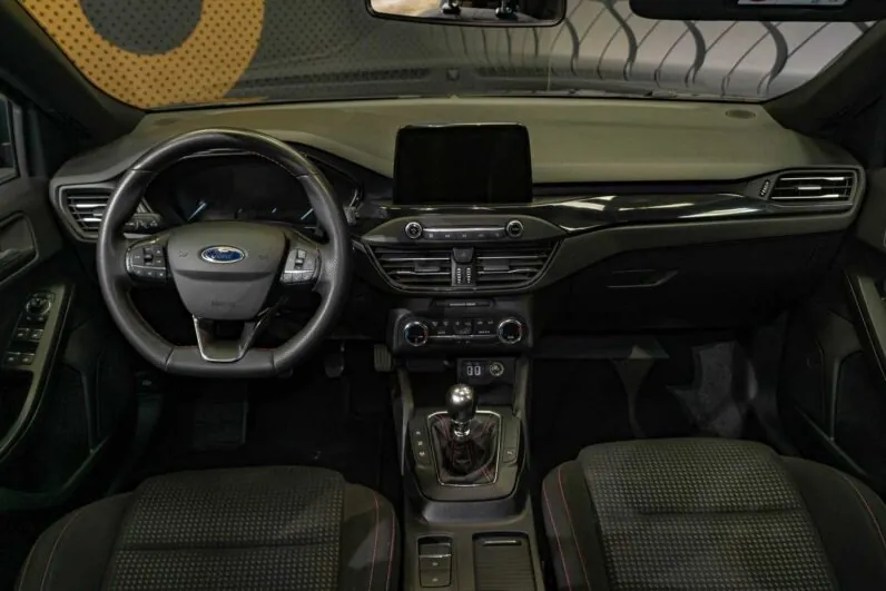 								Ford Focus full									