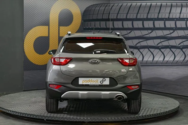 								Kia Stonic full									